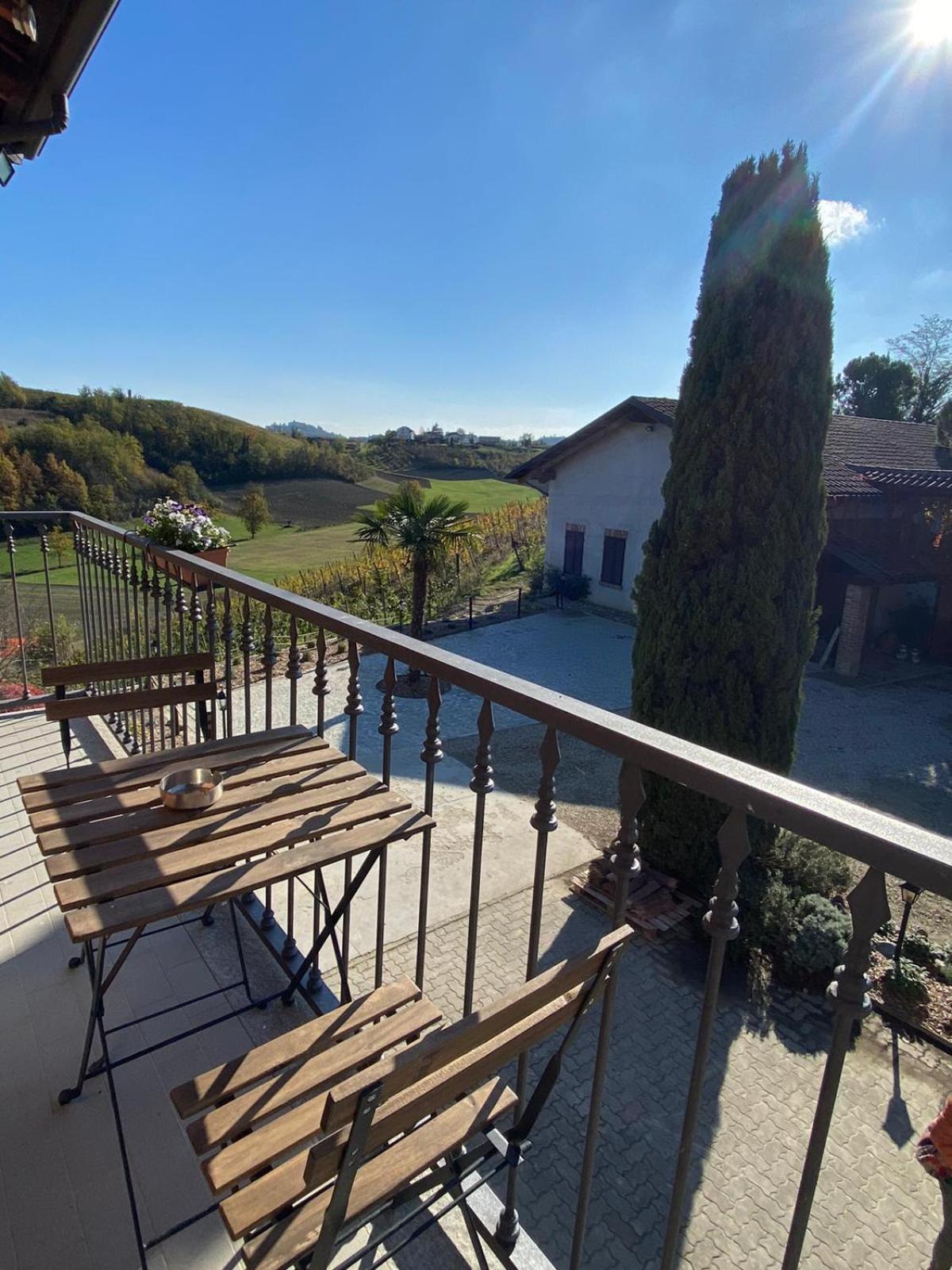 Tenuta Agricola La Cava- Cantina E Agriturismo San Damiano dʼAsti Exteriér fotografie