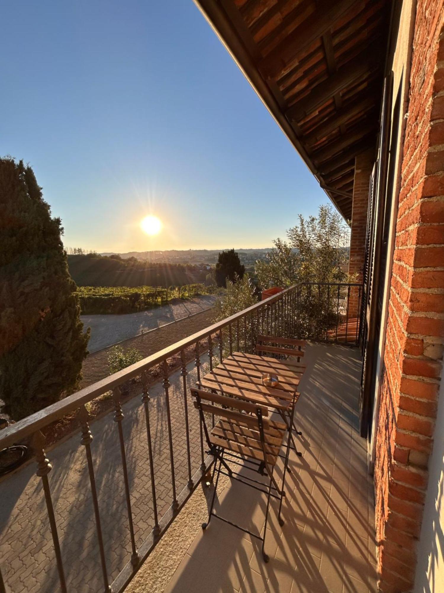 Tenuta Agricola La Cava- Cantina E Agriturismo San Damiano dʼAsti Exteriér fotografie